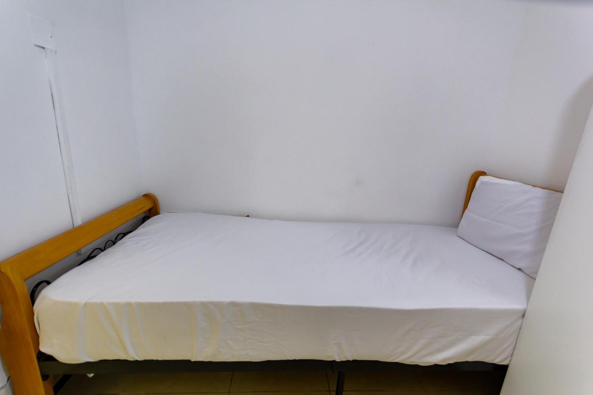 Budget Rooms With Private Bathroom For 'Girls' Only In Dubai, Marina 外观 照片