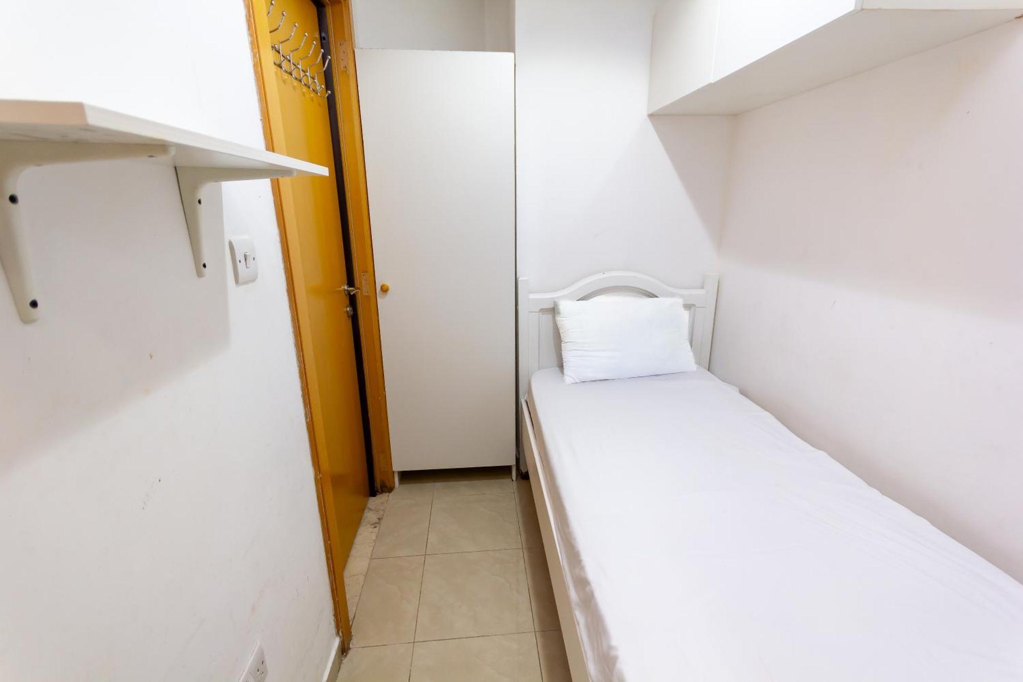 Budget Rooms With Private Bathroom For 'Girls' Only In Dubai, Marina 外观 照片